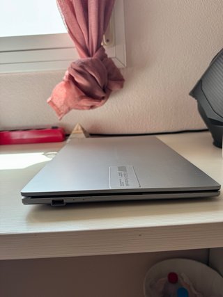 ASUS Vivobook Go 15 AMD Ryzen 5