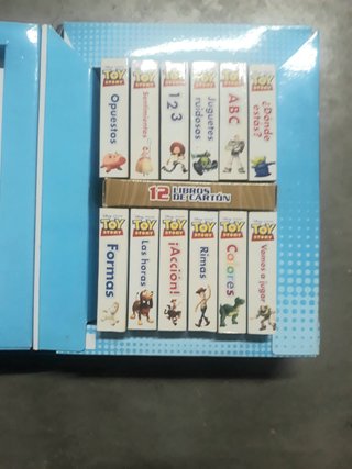Libro interactivo de cuentos y figuras Toy Story