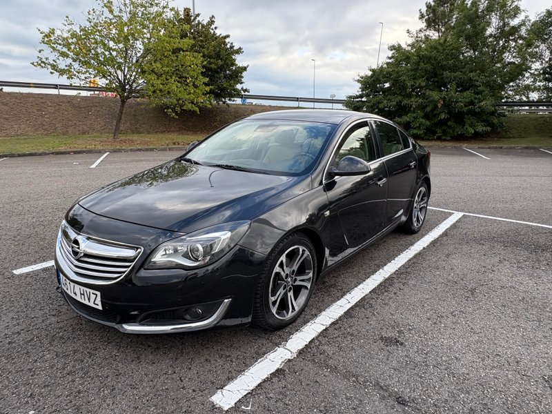 Opel Insignia 2014 - foto 1