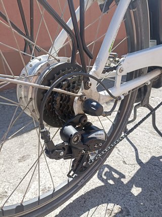 Bicicleta Eléctrica Urbana impecable!