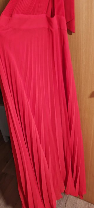 Vestido rojo largo invitada boda