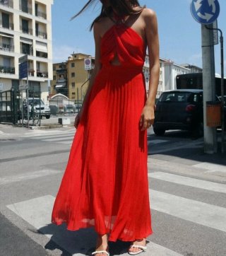 Vestido rojo largo invitada boda