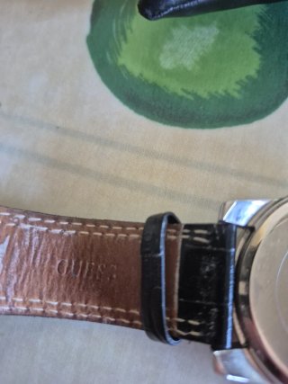 Reloj Guess Negro Correa Cuero