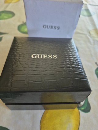 Reloj Guess Negro Correa Cuero