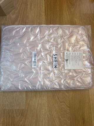 Funda acolchada para portátil estrellas rosa