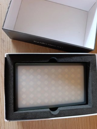 Sconpho RGB Video Light P10