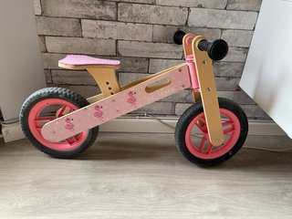 Bicicleta de madera para niños