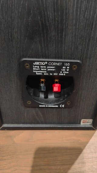 Altavoces Jamo cornet 165