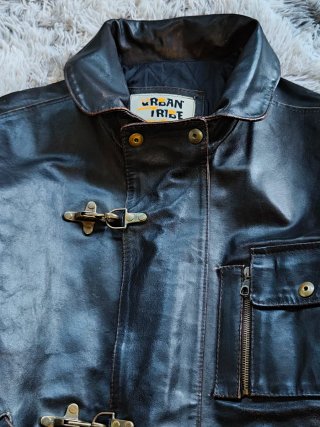 Chaqueta de piel italiana con cierres fireman