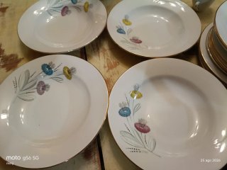 Set di stoviglie vintage Royal China Vigo Porzelanit