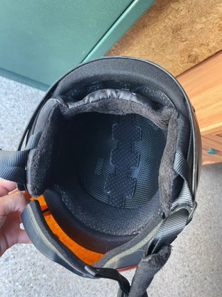 Casco esquí Wed'ze negro con visera naranja