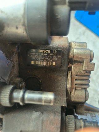 Bomba inyectora renault scenic