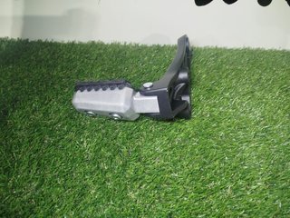Reposapiés/Estribera Voge