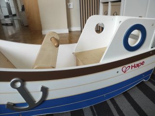 Barco balancín Hape para niños