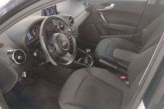 Audi A1   Attracted 1.0 TFSI 70kW 95CV Sportback