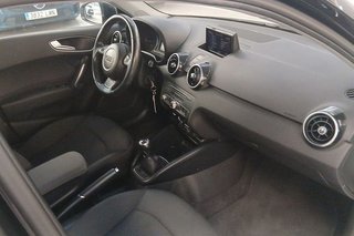Audi A1   Attracted 1.0 TFSI 70kW 95CV Sportback
