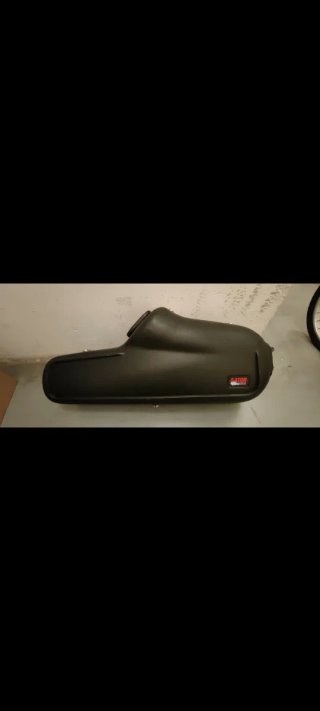 Funda Rígida Gator para Saxo Tenor