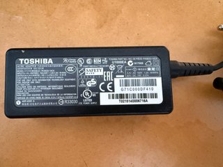 Cargador Portátil Toshiba 45W Original