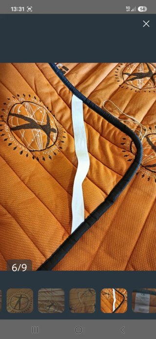 Cubre Colchón Naranja Magnético 9 Bandas 1'35x1'90