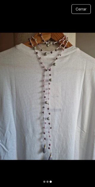 Collar largo de hilo con perlas