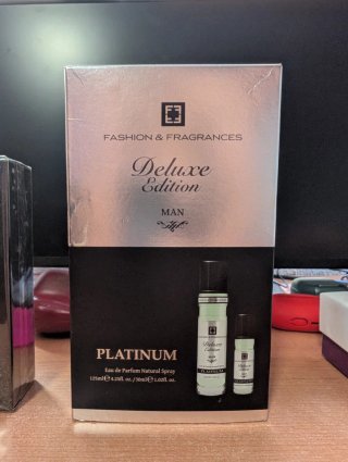 Perfume Hombre Deluxe Edition Platinum. Nuevo.