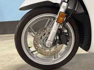 Honda SH 125i Scooter Blanca