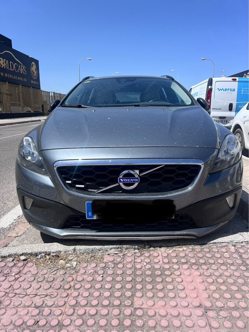 Volvo V40 2016 - foto 1