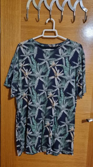 CAM 8 - Camiseta INSIDE Estampado Tropical Talla L