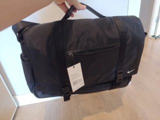 Bandolera Nike 15L Negra
