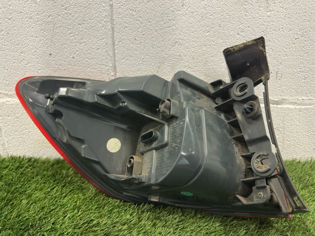 Piloto Trasero Derecho BMW Serie 3 F31 2016