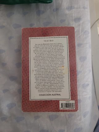 La Casa De Bernarda Alba (Spanish Edition)