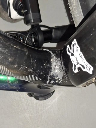 Cuadro de carbono roto Ridley