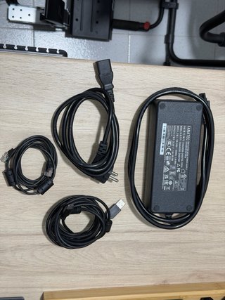 Fanatec DD Pro 8 Nm. Playseat Challenge Cockpit.
