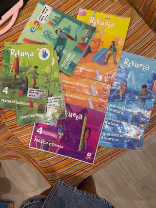 Libros escolares tercero y cuarto