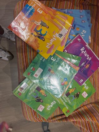 Libros escolares tercero y cuarto