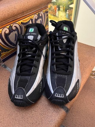 Zapatillas Nike Shox Hombre Negro/Plata
