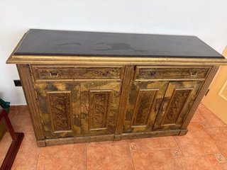 Aparador Vintage in Legno e Metallo