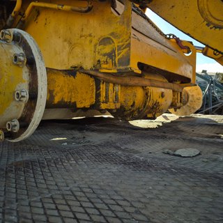 Despiece cabina JCB
