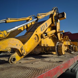 Despiece cabina JCB