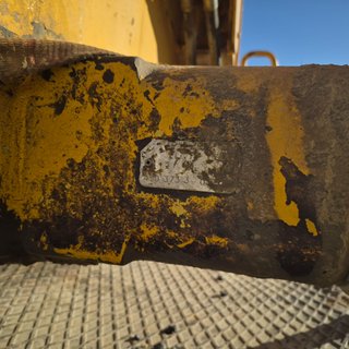 Despiece cabina JCB