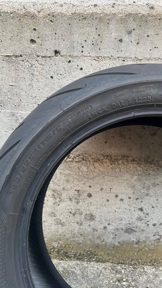 Juego Neumáticos Bridgestone S21