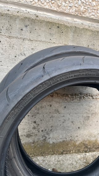 Juego Neumáticos Bridgestone S21