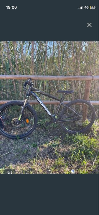 Bicicleta Rockrider Negra