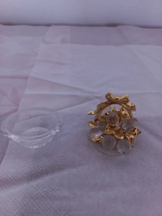 Cesta Flores Swarovski Cristal y Metal Dorado
