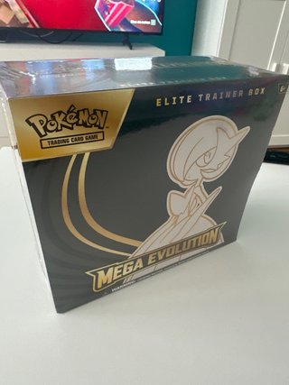 Pokemon Mega Evolution ETB Inglés