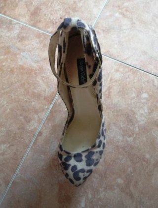 Talla 41. Plataforma Leopardo