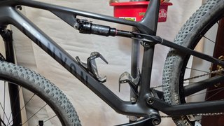 Canyon Lux CF SLX 9, Talla M, AXS Potenciómetro