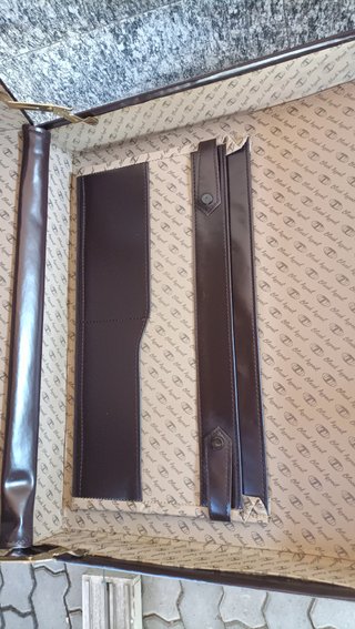 Valigia pelle marrone con combinazione