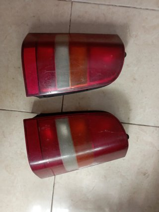 Pilotos traseros