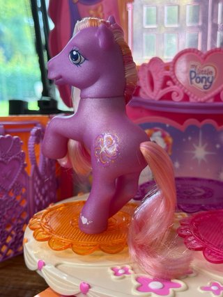 Twinkle twirl’s dance studio playset little pony